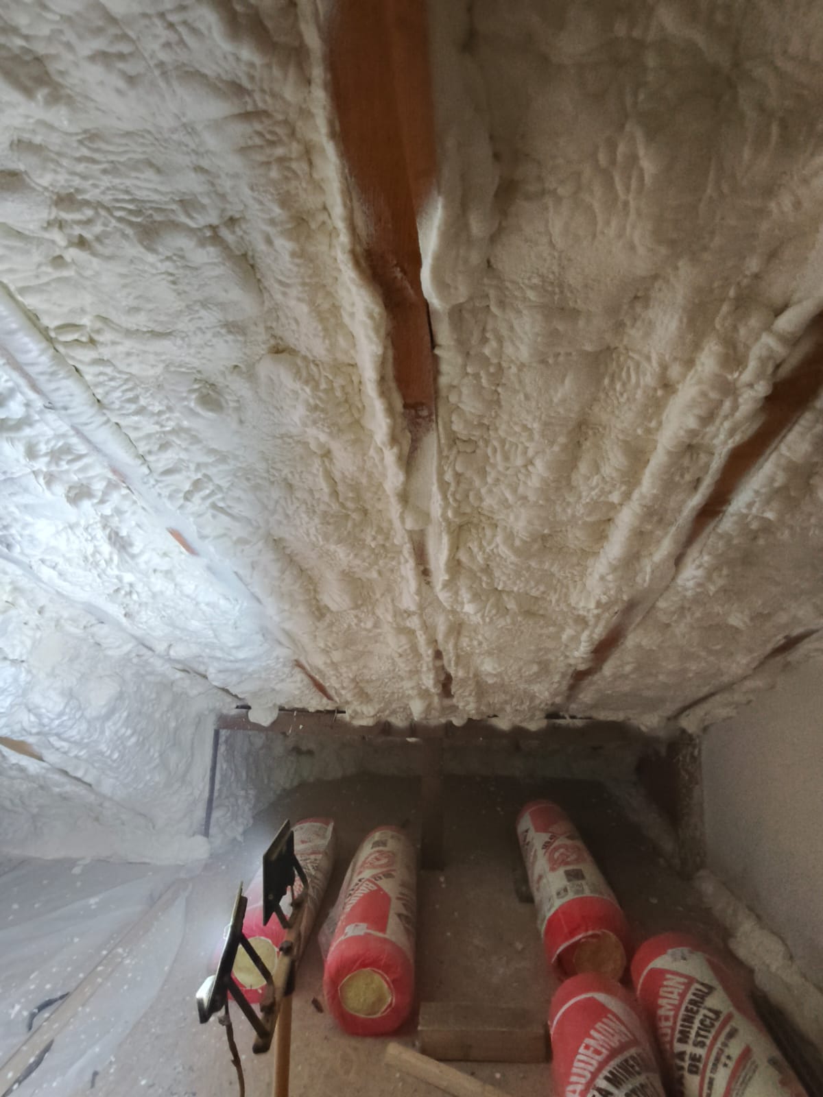 Acoperișuri & mansarde